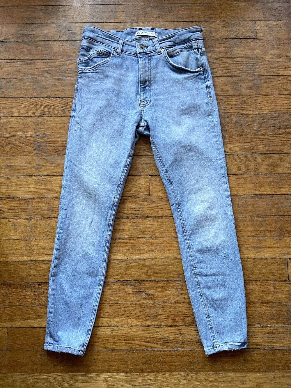 ZARA Light Wash Distressed Stretch Skinny Jeans sz 30 (actual 27w)